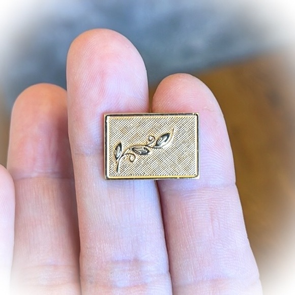 💕Beautiful Vintage Rectangle Gold Tone Cufflinks💕 - Picture 4 of 6